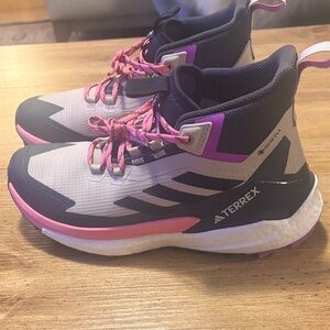 adidas Terrex Free Hiker 2.0 Gore-Tex Hiking women’s Shoes size 7.5